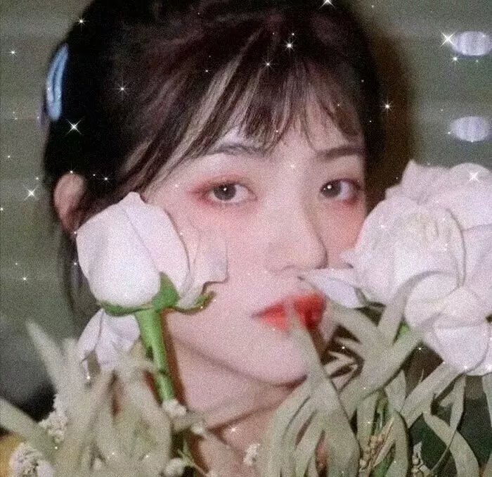 霓裳鬼影